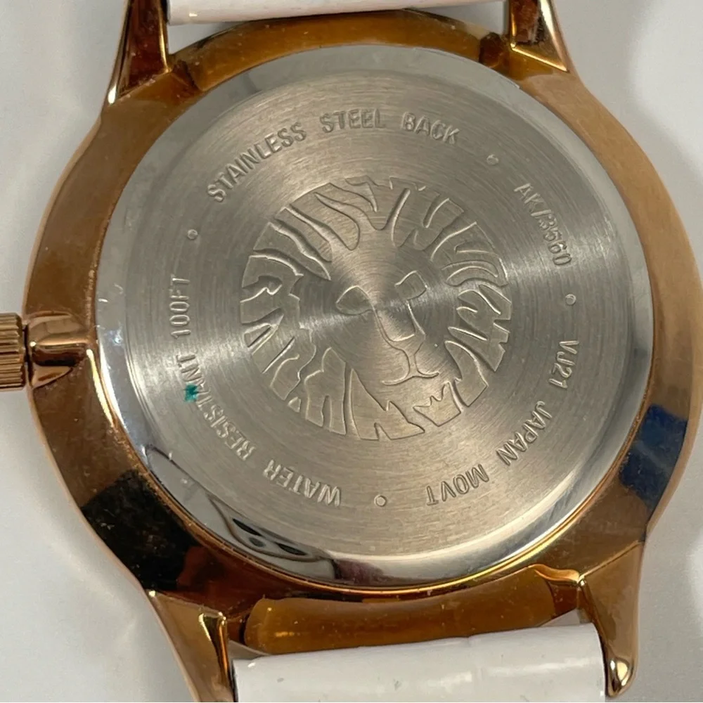 ANNE KLEIN WRIST WATCH GOLD TONE ROUND FACE WHITE LEATHER BAND EASY READ AK/3560